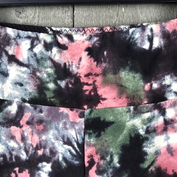 TIE DYE BELL BOTTOMS - Picture 5 of 6
